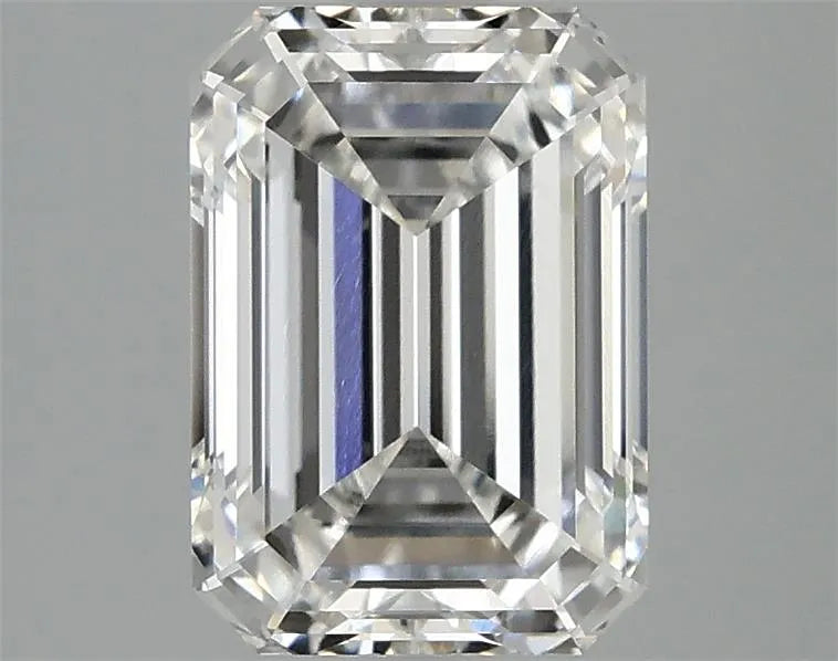 2.52ct Emerald Lab Grown Diamond (Colour G, Clarity VVS2, IGI Certified)